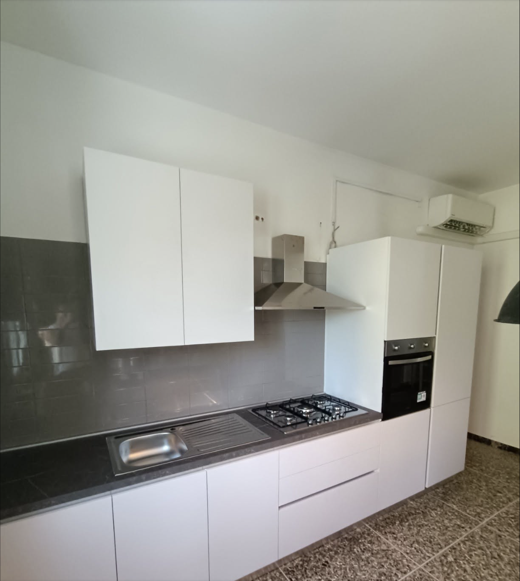 Cucina lineare componibile